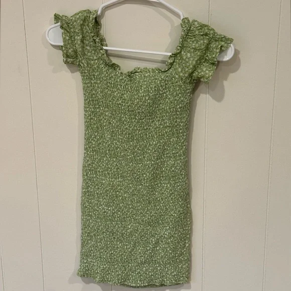 Princess Polly Bodycon Green Floral Mini Dress - Picture 2 of 4